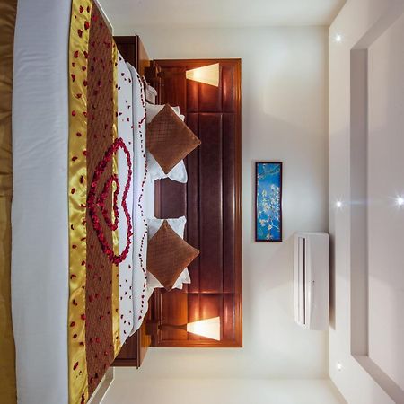 Burj Alhayah Hotel Suites Alfalah Riadh Exterior foto